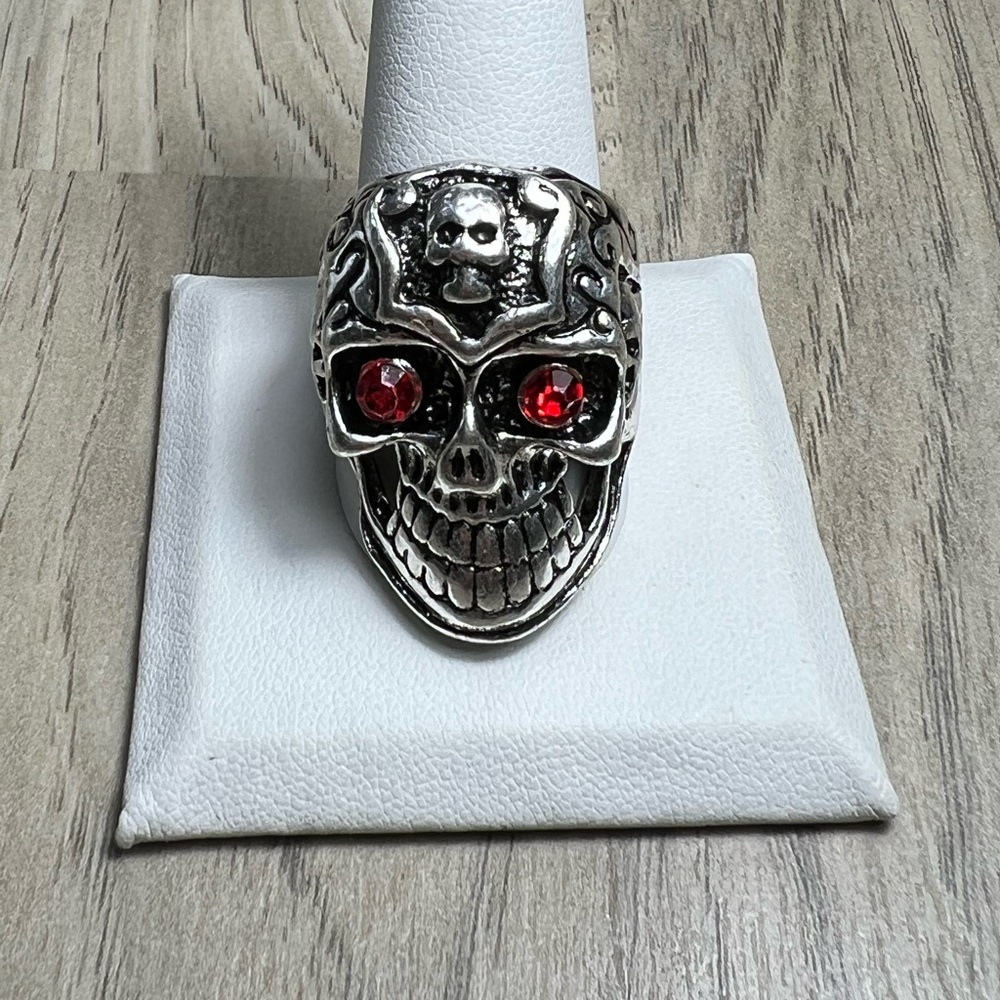 Silver Colored Gothic Style Skull Ring Size 11